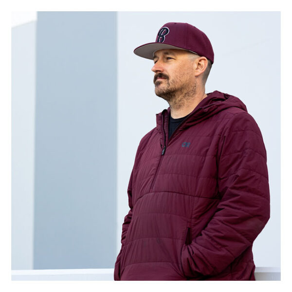 Gorra Biltwell Script B color granate - Imagen 5